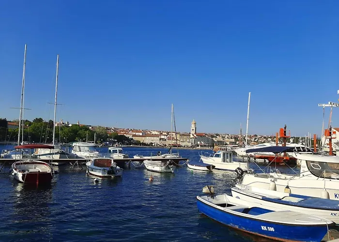 Disente With Sea View