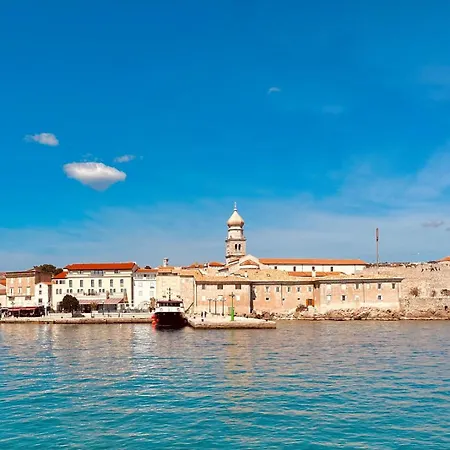 Daire Disente With Sea View Krk Town