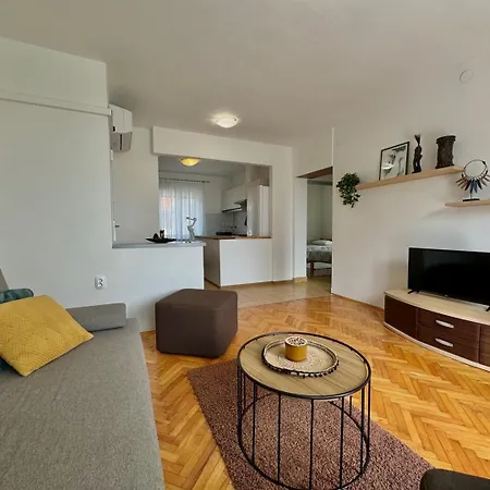 Daire Disente With Sea View